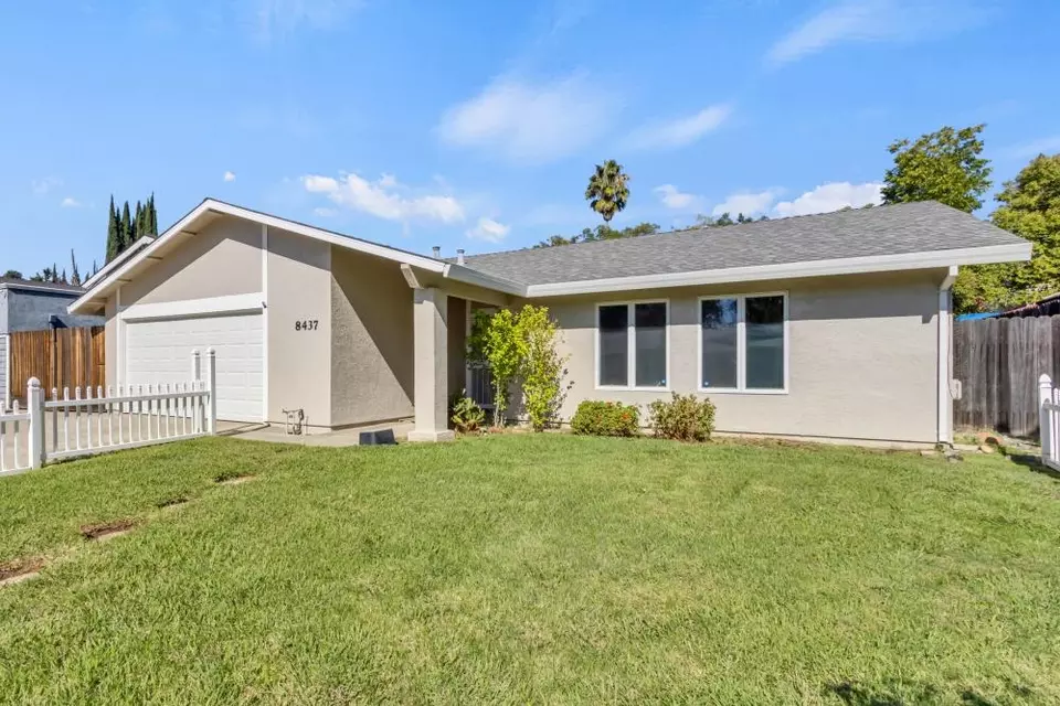 Exterior - 8437 Cortadera Dr, Orangevale, CA 95662 photo 2 of 10