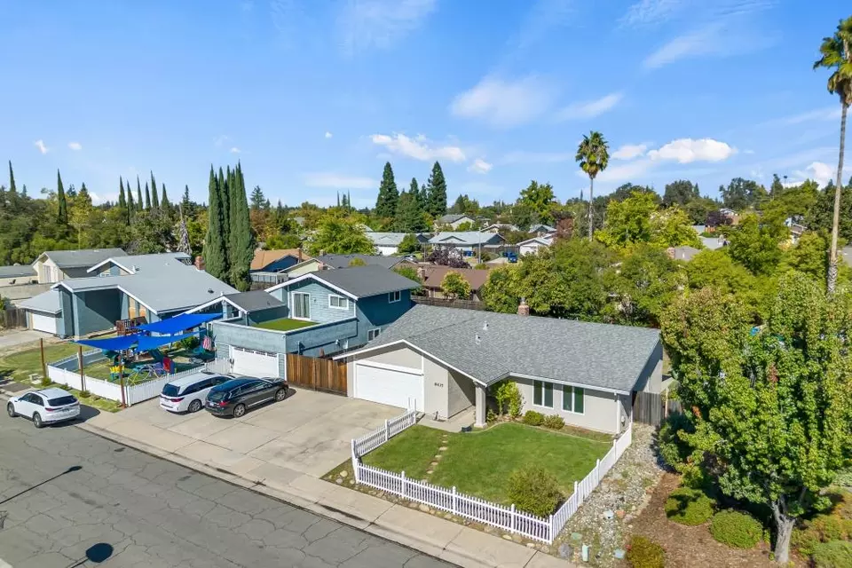 View/Area - 8437 Cortadera Dr, Orangevale, CA 95662 photo 1 of 4