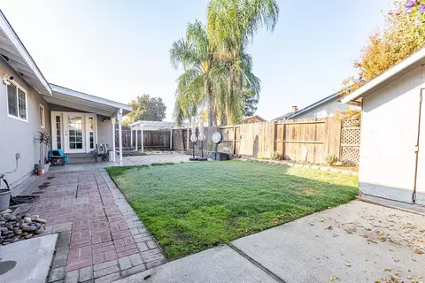 1125 Sonoma Ave, Modesto, CA 95355 photo 49