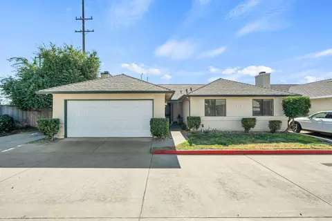 Exterior - 713 E Century Pl, Lodi, CA 95240 photo 2 of 7