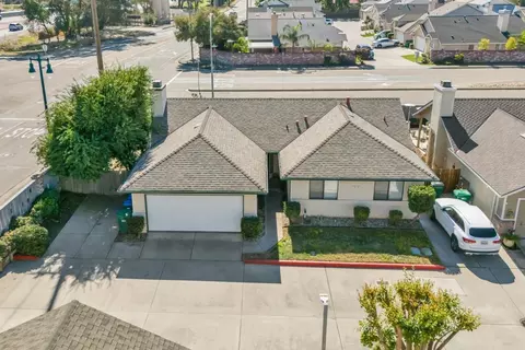 View/Area - 713 E Century Pl, Lodi, CA 95240 photo 1 of 4