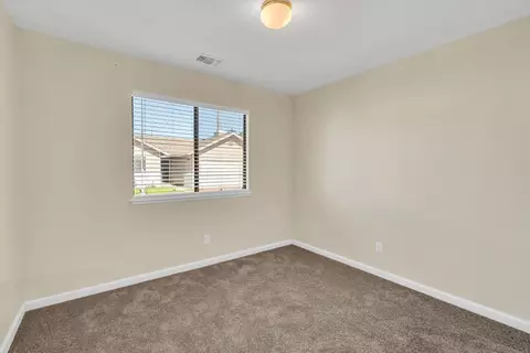 Bedroom - 713 E Century Pl, Lodi, CA 95240 photo 4 of 5