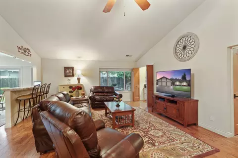 18140 Arrigone Way, Linden, CA 95236 photo 8