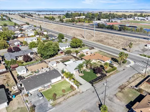 View/Area - 1985 16th St, Olivehurst, CA 95961 photo 6 of 7