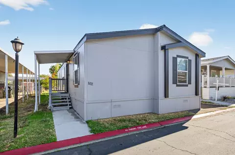 102 Village Cir, Sacramento, CA 95838