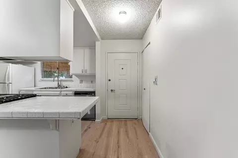 6200 Via Casitas, Carmichael, CA 95608 photo 2
