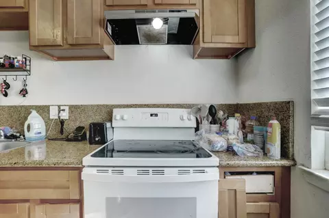Kitchen - 120 George Ct, Colfax, CA 95713 photo 12 of 17