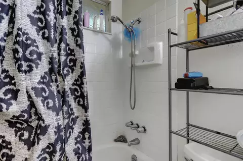 Bath - 120 George Ct, Colfax, CA 95713 photo 7 of 7