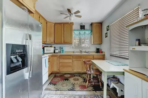 Kitchen - 120 George Ct, Colfax, CA 95713 photo 2 of 17