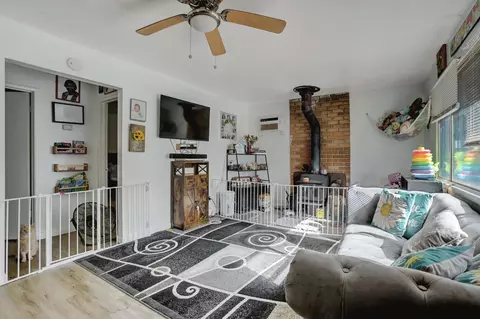Living - 120 George Ct, Colfax, CA 95713 photo 5 of 6