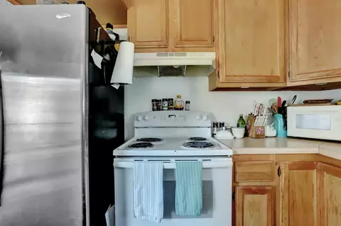 Kitchen - 120 George Ct, Colfax, CA 95713 photo 4 of 17