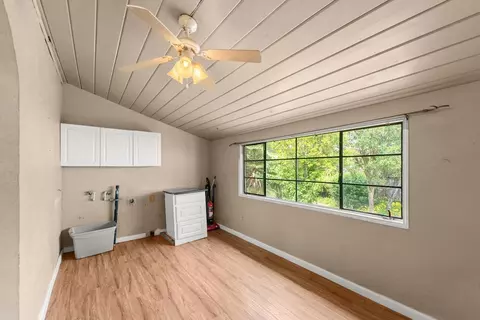 3235 T St, Sacramento, CA 95816