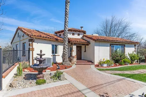 1351 River Rd, Modesto, CA 95351