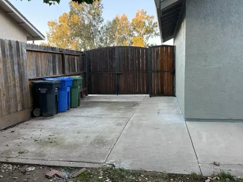 726 Willowgreen Cir, Galt, CA 95632 photo 6