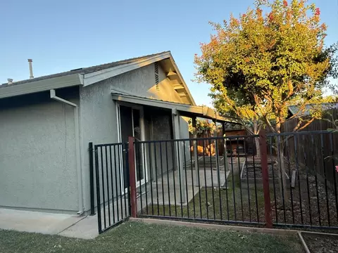 726 Willowgreen Cir, Galt, CA 95632 photo 8