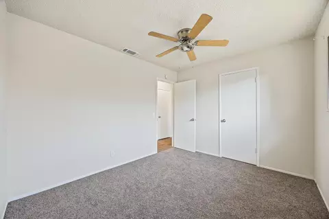Bedroom - 7040 Doris Ave, Winton, CA 95388 photo 3 of 7