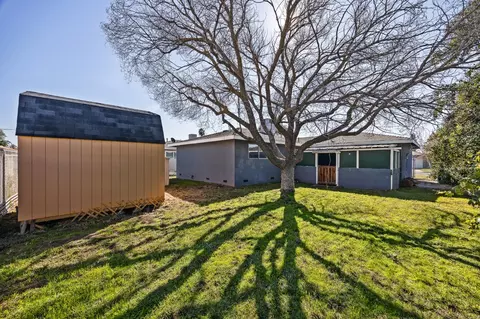 Exterior - 7040 Doris Ave, Winton, CA 95388 photo 5 of 6