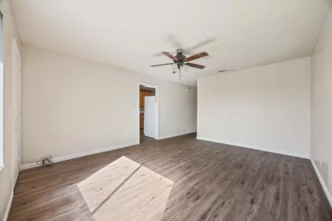 Living - 7040 Doris Ave, Winton, CA 95388 photo 2 of 4