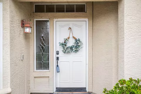 Entry Way - 5410 Quane Rd, Rocklin, CA 95765 photo 2 of 6