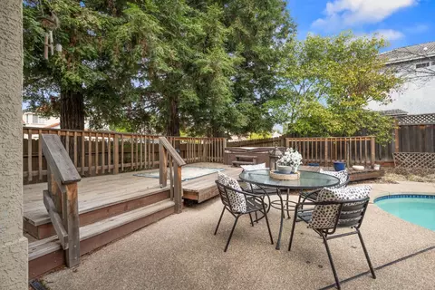 Exterior - 5410 Quane Rd, Rocklin, CA 95765 photo 7 of 11