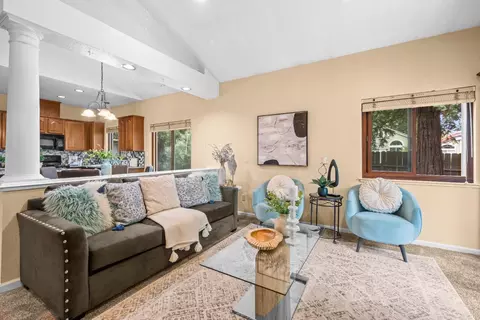Living - 5410 Quane Rd, Rocklin, CA 95765 photo 1 of 2