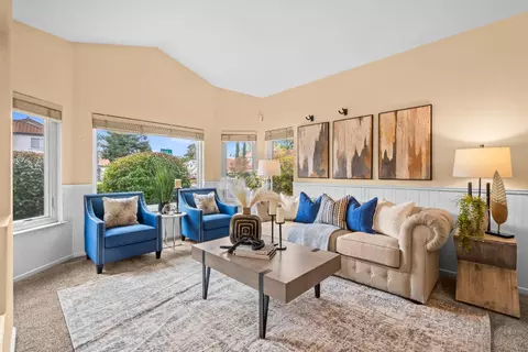 Living - 5410 Quane Rd, Rocklin, CA 95765 photo 2 of 2
