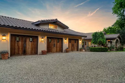 Exterior - 5050 Glory View Dr, Placerville, CA 95667 photo 6 of 14