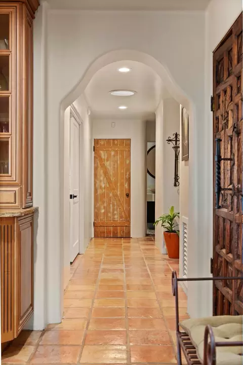 Entry Way - 5050 Glory View Dr, Placerville, CA 95667 photo 2 of 4