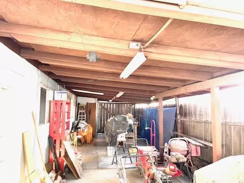Exterior - 1909 E Linwood Ave, Turlock, CA 95380 photo 1 of 3