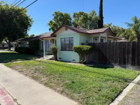 1301 Oakwood Dr, Modesto, CA 95350 photo 1