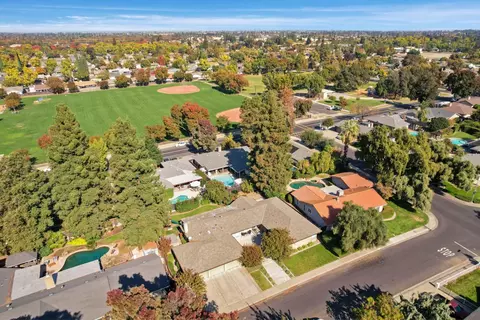 View/Area - 1813 Bannister Pl, Modesto, CA 95355 photo 7 of 9