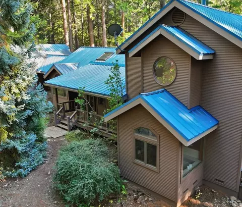 13722 Saint Ledger Forest Rd, Nevada City, CA 95959