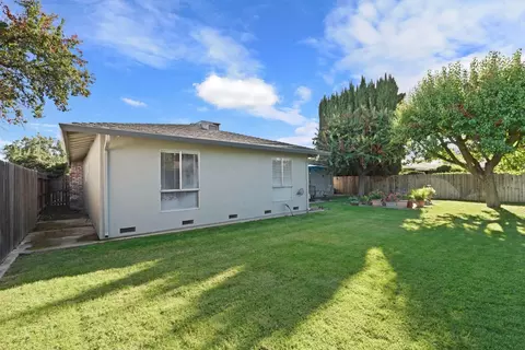 309 Vineyard Dr, Lodi, CA 95240 photo 35