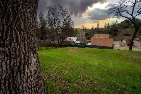 86 Dennis St, Sutter Creek, CA 95685 photo 1