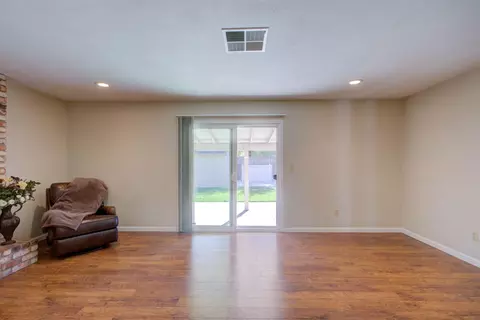 2100 Lance St, Modesto, CA 95354 photo 8