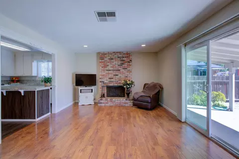 2100 Lance St, Modesto, CA 95354 photo 7