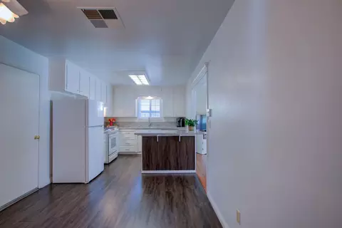 2100 Lance St, Modesto, CA 95354 photo 16