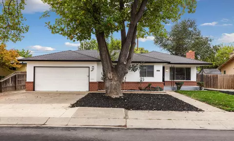 648 Daisy Ave, Lodi, CA 95240 photo 1