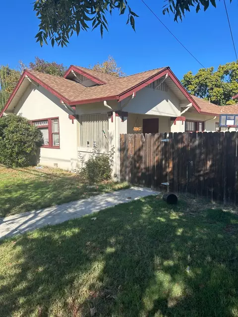 37 W 12th St, Tracy, CA 95376 photo 1