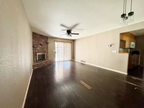 Living - 908 Swenson Way, Modesto, CA 95355 photo 3 of 3