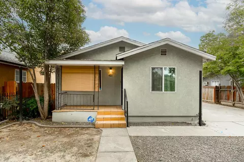 Exterior - 421 Alturas Ave, Modesto, CA 95351 photo 3 of 7