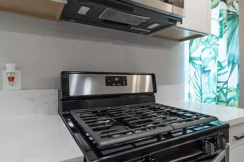 Kitchen - 421 Alturas Ave, Modesto, CA 95351 photo 2 of 2
