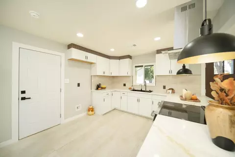 1813 Joann Ave, Modesto, CA 95350 photo 3