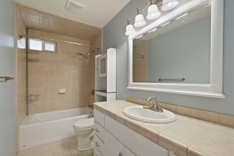 Bath - 2526 Park West Dr, Lodi, CA 95242 photo 1 of 3
