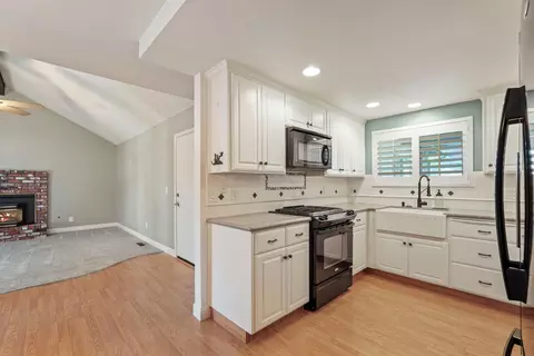 Kitchen - 2526 Park West Dr, Lodi, CA 95242 photo 2 of 4