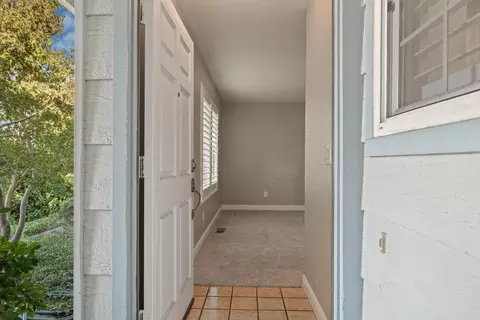 Entry Way - 2526 Park West Dr, Lodi, CA 95242 photo 1 of 1