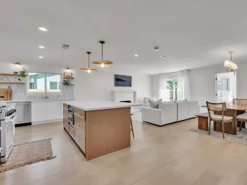 Kitchen - 5841 Sharps Cir, Carmichael, CA 95608 photo 1 of 5