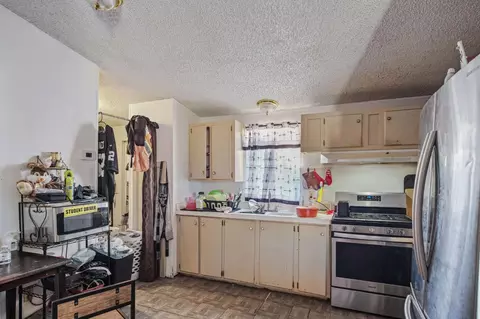 402 Maple St, Modesto, CA 95351 photo 22