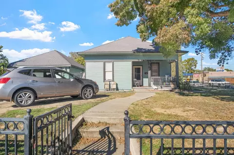 402 Maple St, Modesto, CA 95351 photo 3