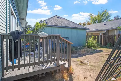 402 Maple St, Modesto, CA 95351 photo 15